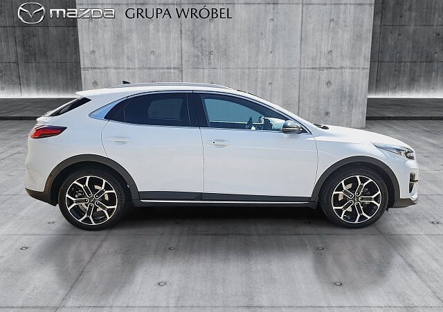 Kia XCeed - Kolor Biały, zdjęcie 4