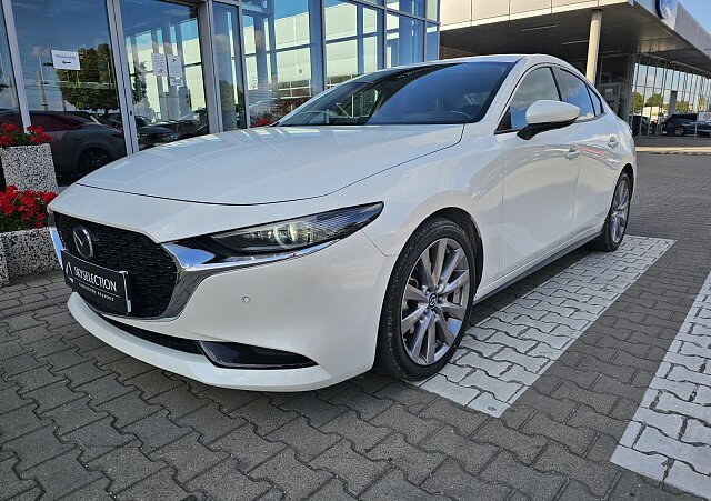 Mazda 3 - Kolor Snowflake White Pearl, zdjęcie 1