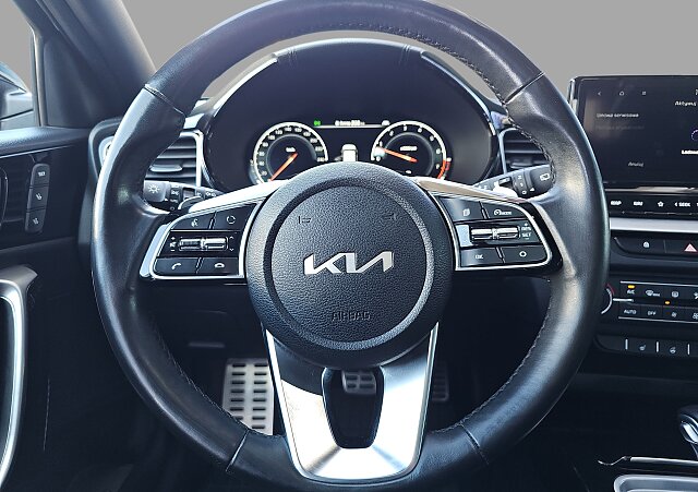 Kia XCeed - Kolor Biały, zdjęcie 24