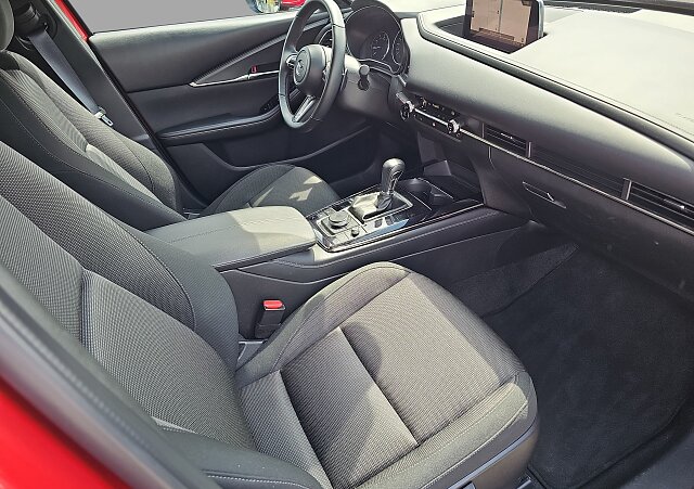 Mazda CX-30 - Kolor Soul Red Crystal, zdjęcie 17