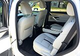 Mazda CX-80 - Kolor Rhodium White, zdjęcie 5