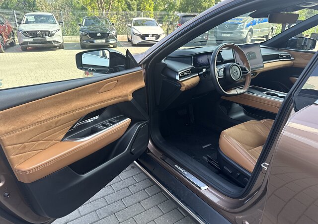 Mazda 6e - Kolor Melting Copper, zdjęcie 5