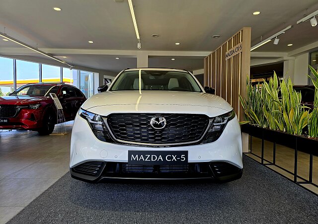 Mazda CX-5 - Kolor Rhodium White, zdjęcie 7