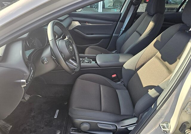Mazda 3 - Kolor Złoty, zdjęcie 12