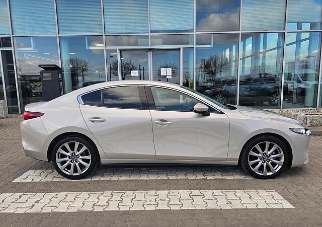 Mazda 3 - Kolor Złoty, zdjęcie 6