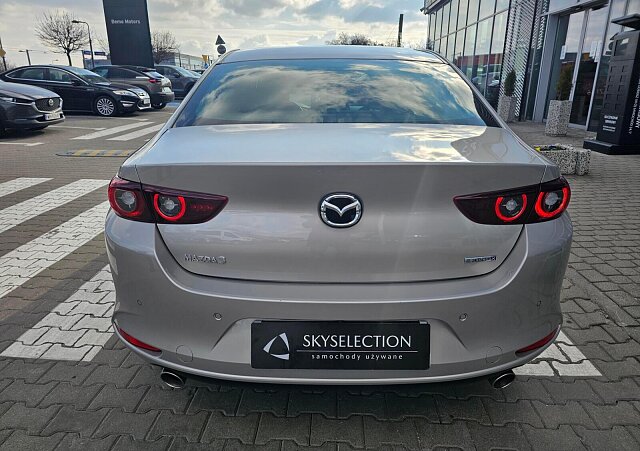 Mazda 3 - Kolor Złoty, zdjęcie 7