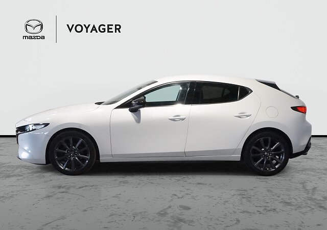 Mazda 3 - Kolor Snowflake White Pearl, zdjęcie 5
