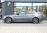 Alfa Romeo Giulia - Kolor Szary, zdjęcie 4