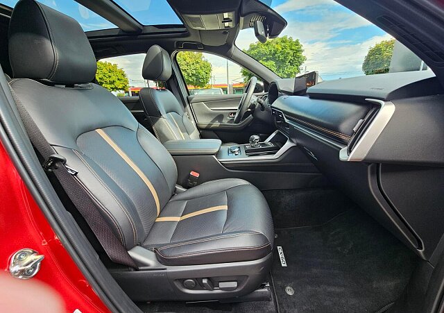 Mazda CX-60 - Kolor Czerwony, zdjęcie 17