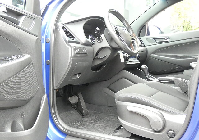 Hyundai Tucson - Kolor Niebieski, zdjęcie 13