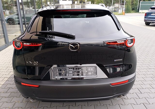 Mazda CX-30 - Kolor Jet Black, zdjęcie 3