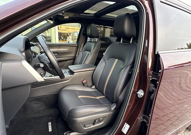 Mazda CX-80 - Kolor Artisan Red, zdjęcie 5