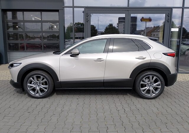 Mazda CX-30 - Kolor Platinum Quartz, zdjęcie 1