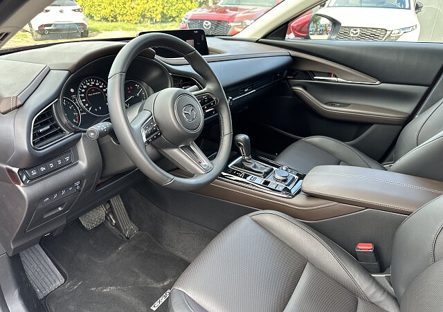 Mazda CX-30 - Kolor Soul Red Crystal, zdjęcie 12