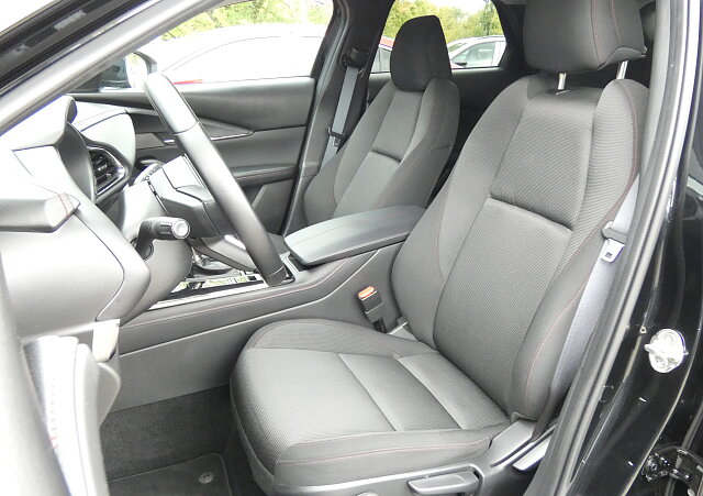 Mazda CX-30 - Kolor Jet Black, zdjęcie 12