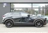 Mazda CX-30 - Kolor Jet Black, zdjęcie 3