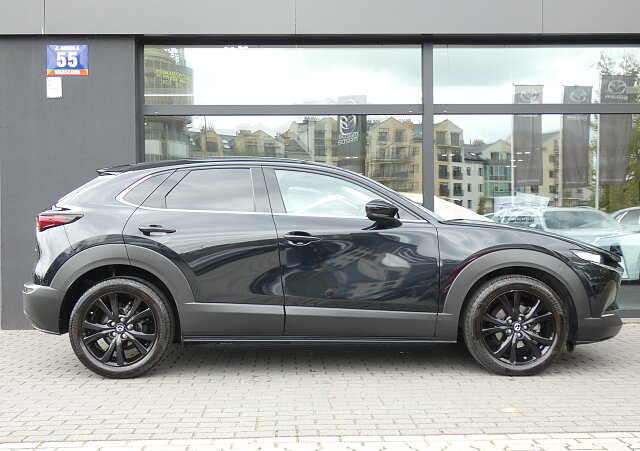 Mazda CX-30 - Kolor Jet Black, zdjęcie 3