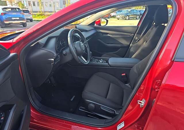 Mazda 3 - Kolor Soul Red Crystal, zdjęcie 3