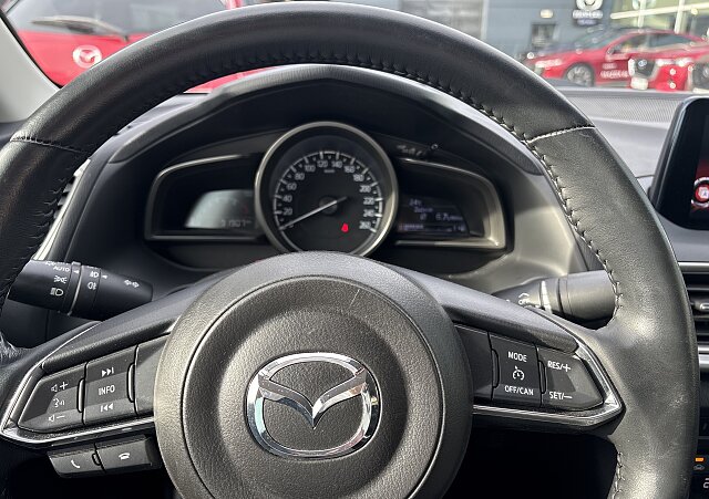 Mazda 3 - Kolor Biały, zdjęcie 28
