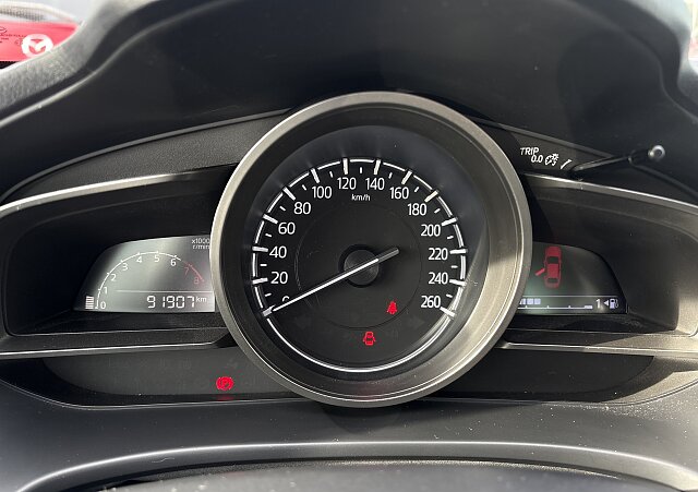 Mazda 3 - Kolor Biały, zdjęcie 18