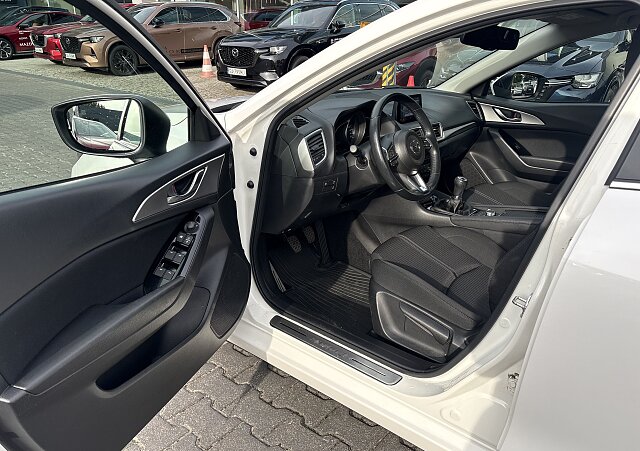 Mazda 3 - Kolor Biały, zdjęcie 17