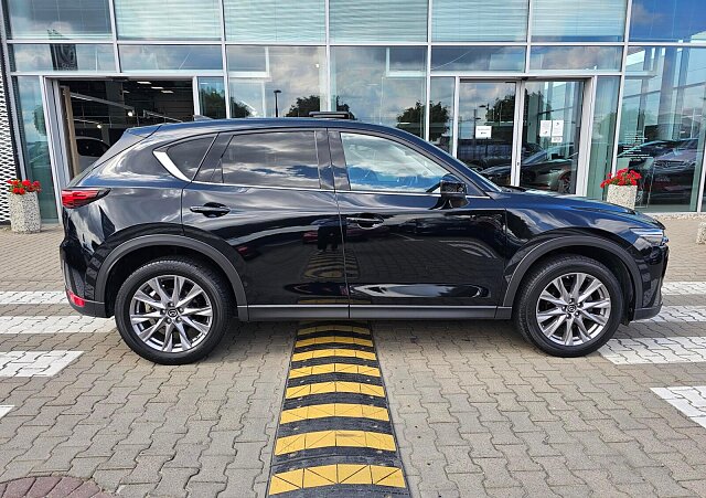 Mazda CX-5 - Kolor Czarny, zdjęcie 6