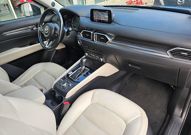 Mazda CX-5 - Kolor Czarny, zdjęcie 18