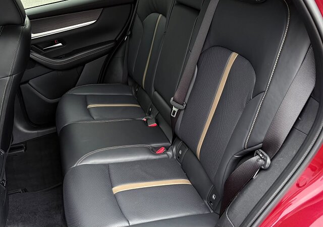 Mazda CX-60 - Kolor Soul Red Crystal, zdjęcie 10
