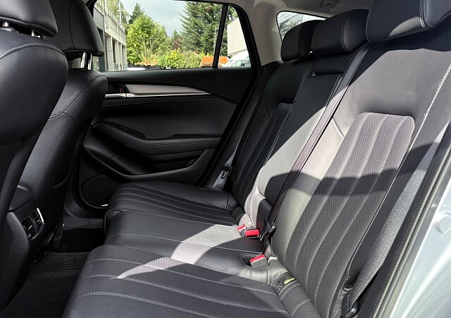 Mazda 6 - Kolor Sonic Silver, zdjęcie 9