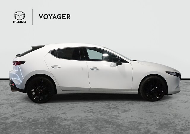 Mazda 3 - Kolor Arctic White, zdjęcie 6
