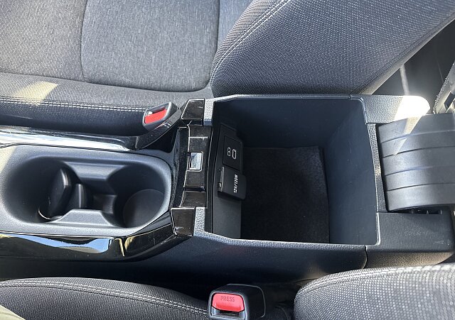 Toyota Corolla - Kolor Czarny, zdjęcie 16