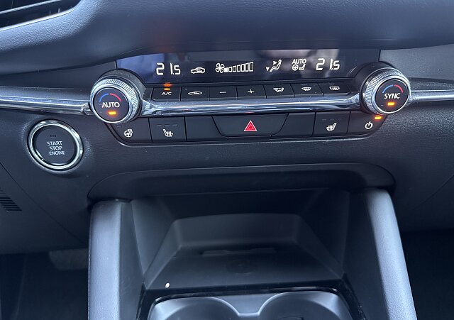 Mazda 3 - Kolor Ceramic Metalic, zdjęcie 13