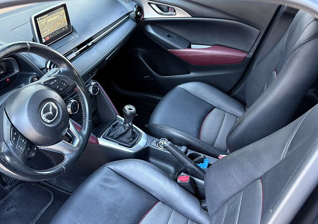Mazda CX-3 - Kolor Jet Black, zdjęcie 7