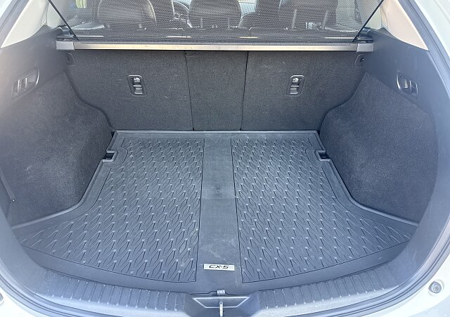 Mazda CX-5 - Kolor Snowflake White Pearl, zdjęcie 27