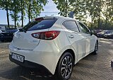 Mazda 2 - Kolor Snowflake White Pearl, zdjęcie 4
