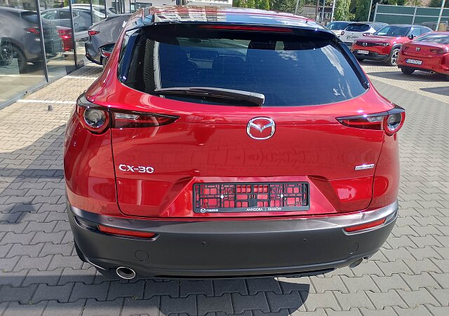 Mazda CX-30 - Kolor Soul Red Crystal, zdjęcie 4
