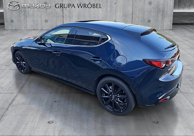 Mazda 3 - Kolor Deep Crystal Blue, zdjęcie 7