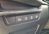 Mazda 3 - Kolor Snowflake White Pearl, zdjęcie 19