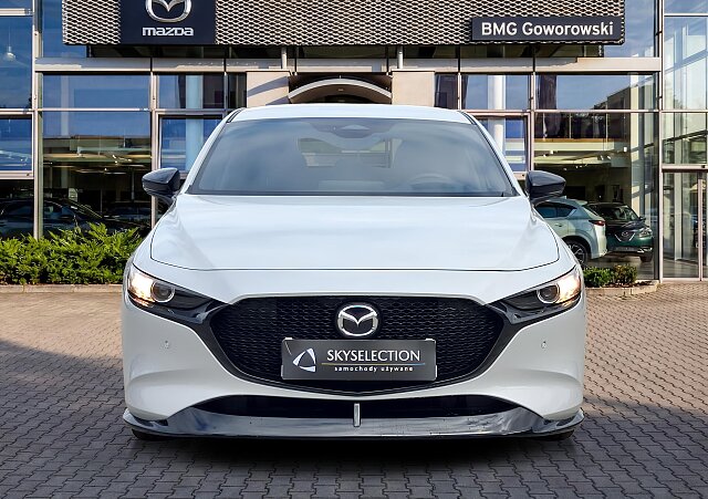 Mazda 3 - Kolor Snowflake White Pearl, zdjęcie 8