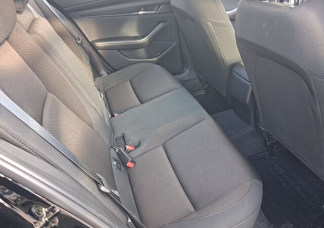 Mazda 3 - Kolor Jet Black, zdjęcie 33