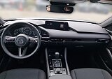 Mazda 3 - Kolor Snowflake White Pearl, zdjęcie 11