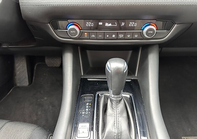 Mazda 6 - Kolor Biały, zdjęcie 18