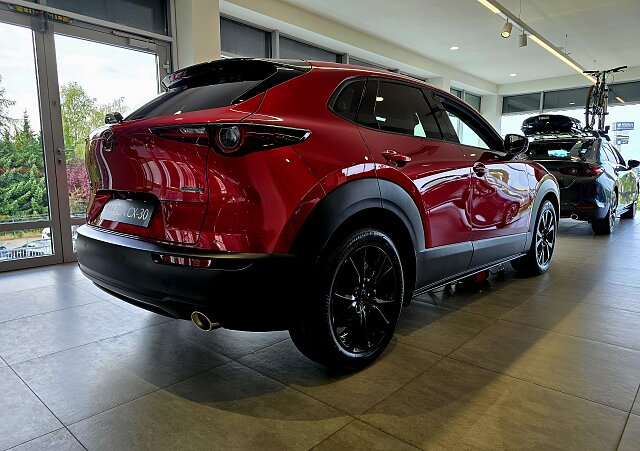 Mazda CX-30 - Kolor Soul Red Crystal, zdjęcie 6