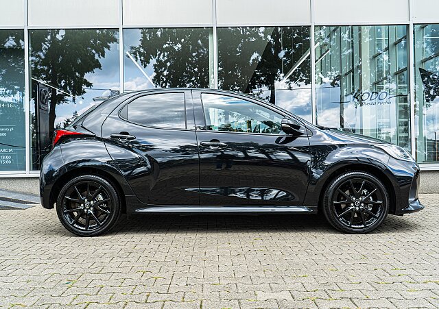 Mazda 2 Hybrid - Kolor Czarny, zdjęcie 3